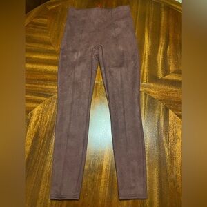 Spanx Faux Suede Body Corps Leggings Medium